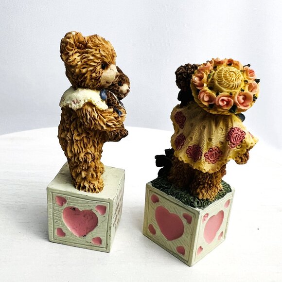 Bainbridge Bears "Mom is Love" Sarah Polly Ben Carlton Cards Vintage Figurines - Picture 10 of 10